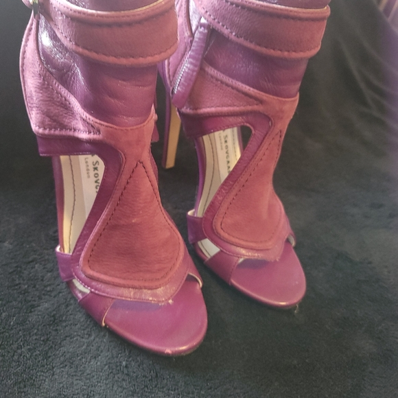 Very RARE Camilla Skovgaard leather and nubuck sandals. Size 6. Purple - Picture 4 of 5